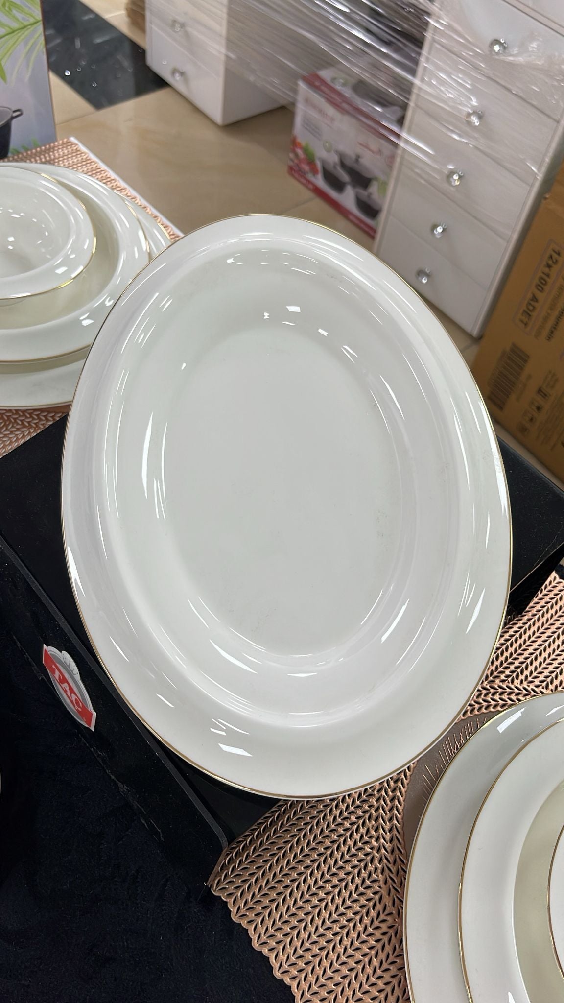 25-teiliges TAÇ Porzellan-Tafelservice für 6 Personen