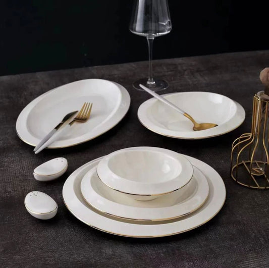 ZELLERFELD MILANO
Gold Tafelservice 27-teilig